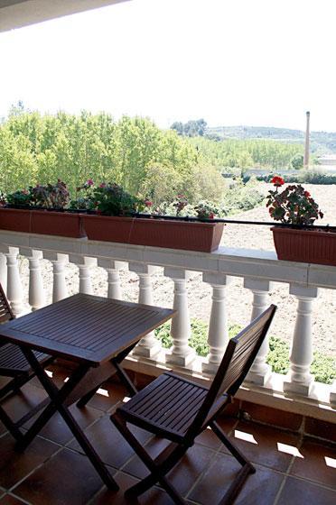 Hostal Zubi XXI Puente La Reina Exterior photo